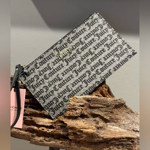 JUICY COUTURE LARGE WRISTLETS